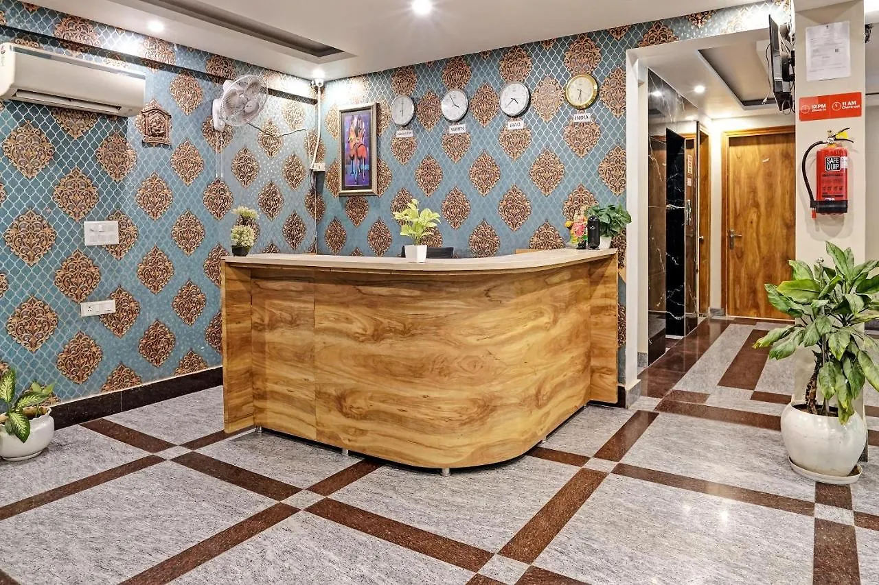 The Palm Suites - Medicity Gurgaon Guest house