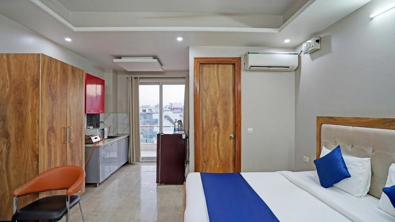 Guest house The Palm Suites - Medicity Gurgaon
